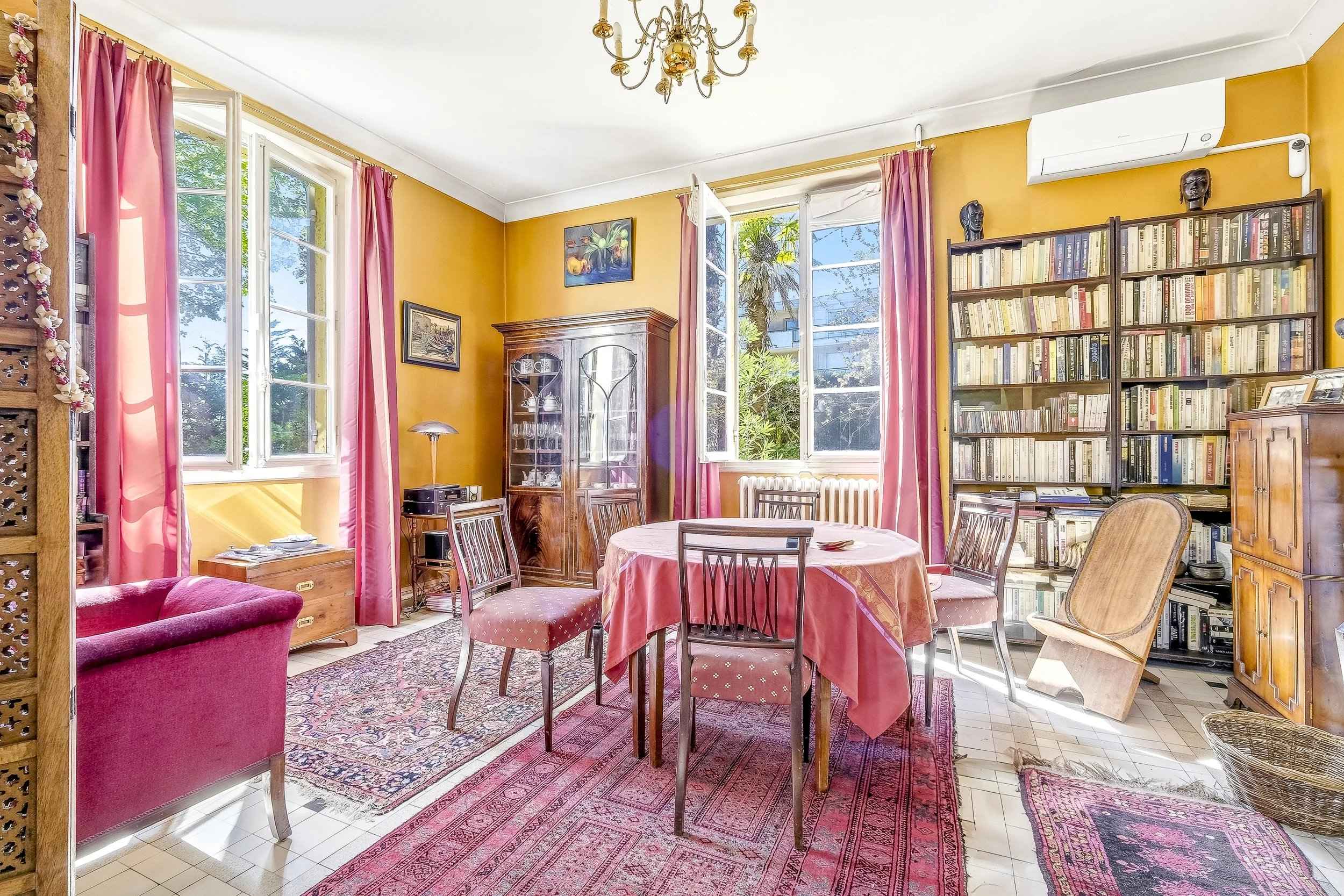 A5ecc557e0039afcfd1878308068fa65 35340f4af6 2500 original - Attribut alt par défaut.