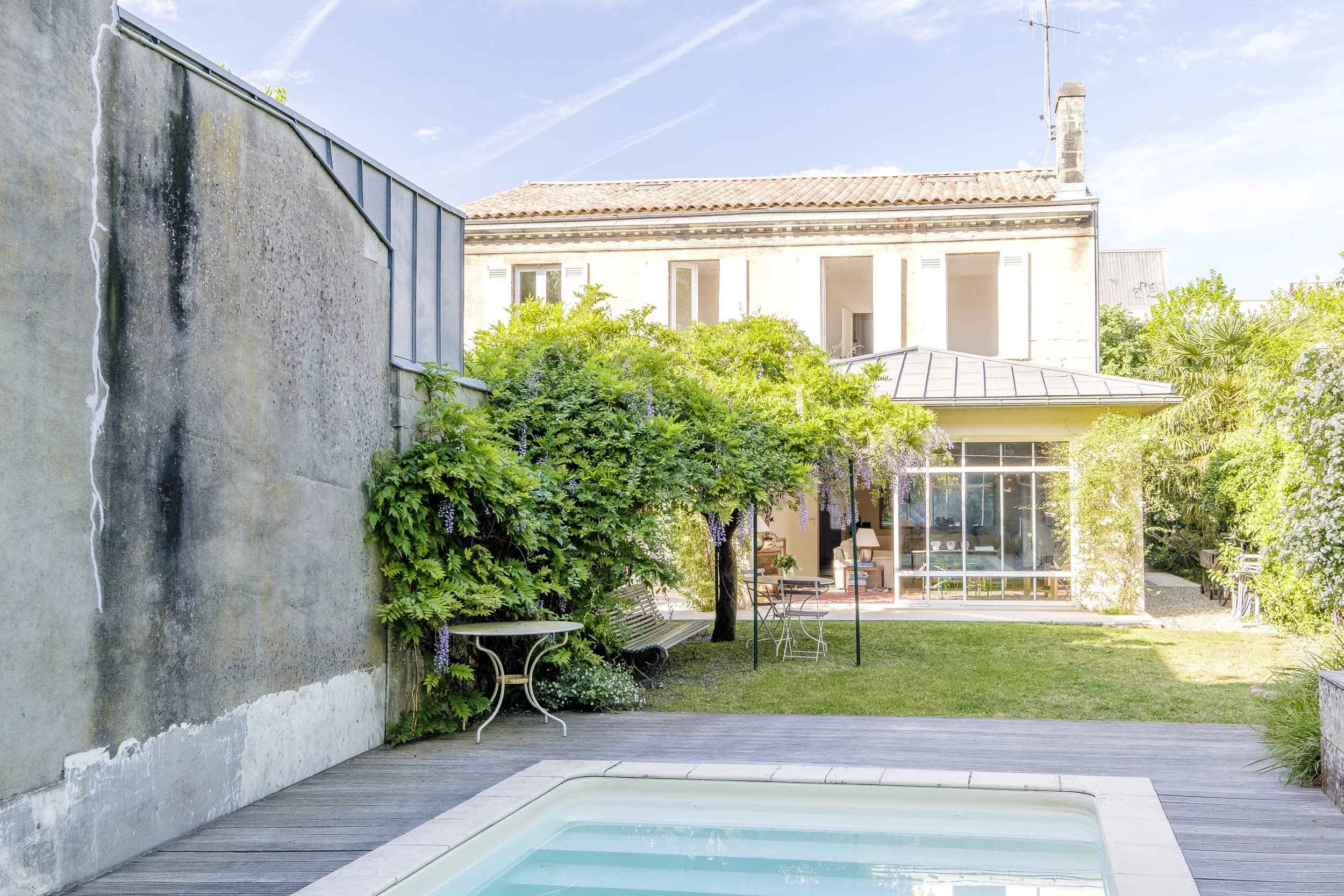 45c376f8d08c3e6c484238cda8112828 2ddc48a318 2500 original - Translation missing: en.helpers.application.image_tag.default_alt