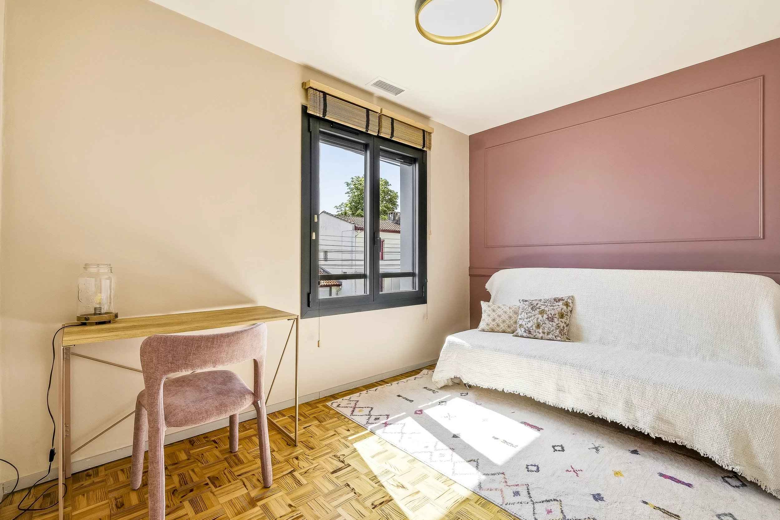 A726d0d6801f56aee4dbc96c34d42fd6 240f1a7a21 2500 original - Attribut alt par défaut.