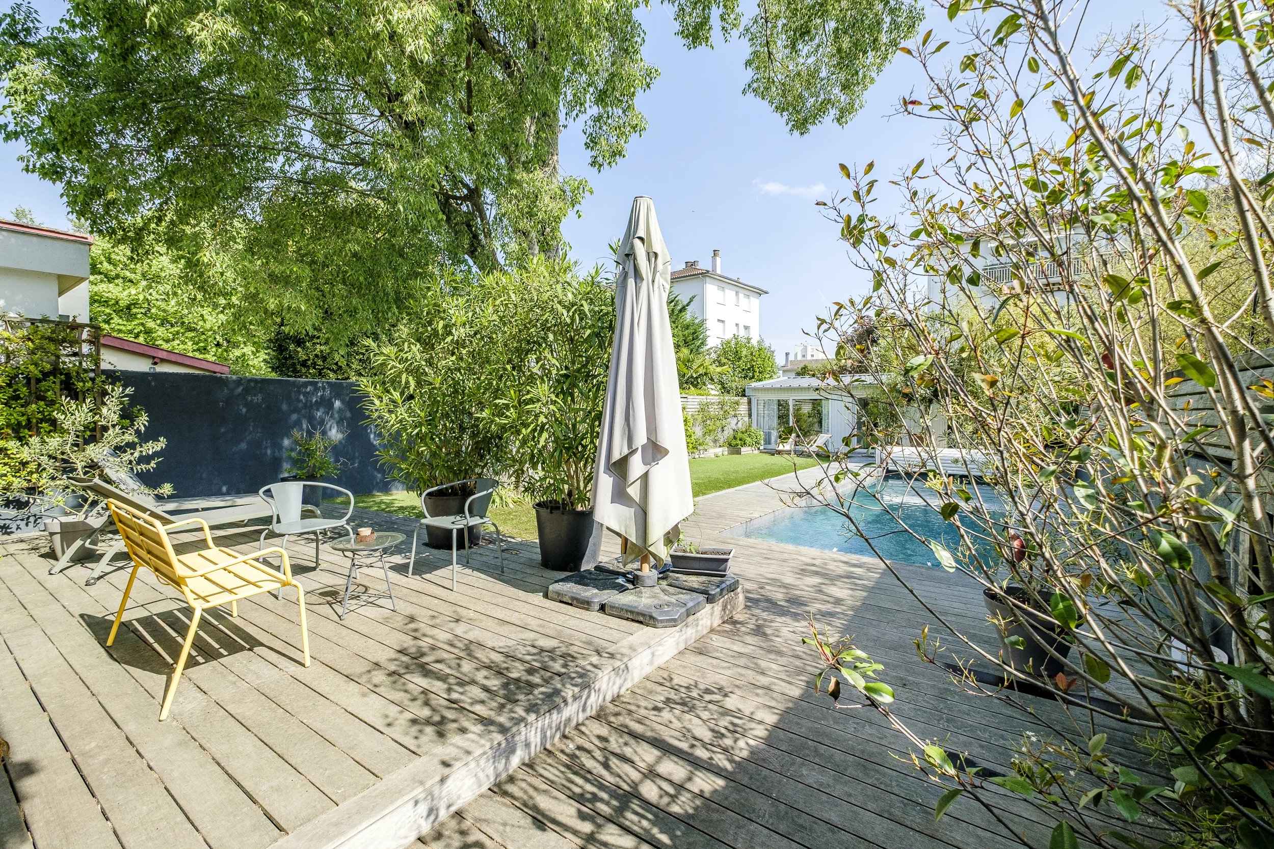 Maison a vendre de 196 m%c2%b2 bordeaux - Translation missing: en.helpers.application.image_tag.default_alt