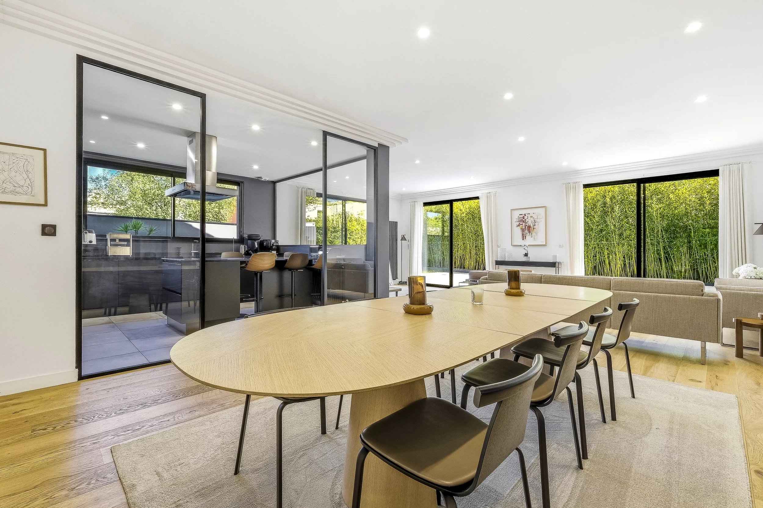 D5697ba3e99acb931896f8621d4bee40 ae9e49540c 2500 original - Attribut alt par défaut.