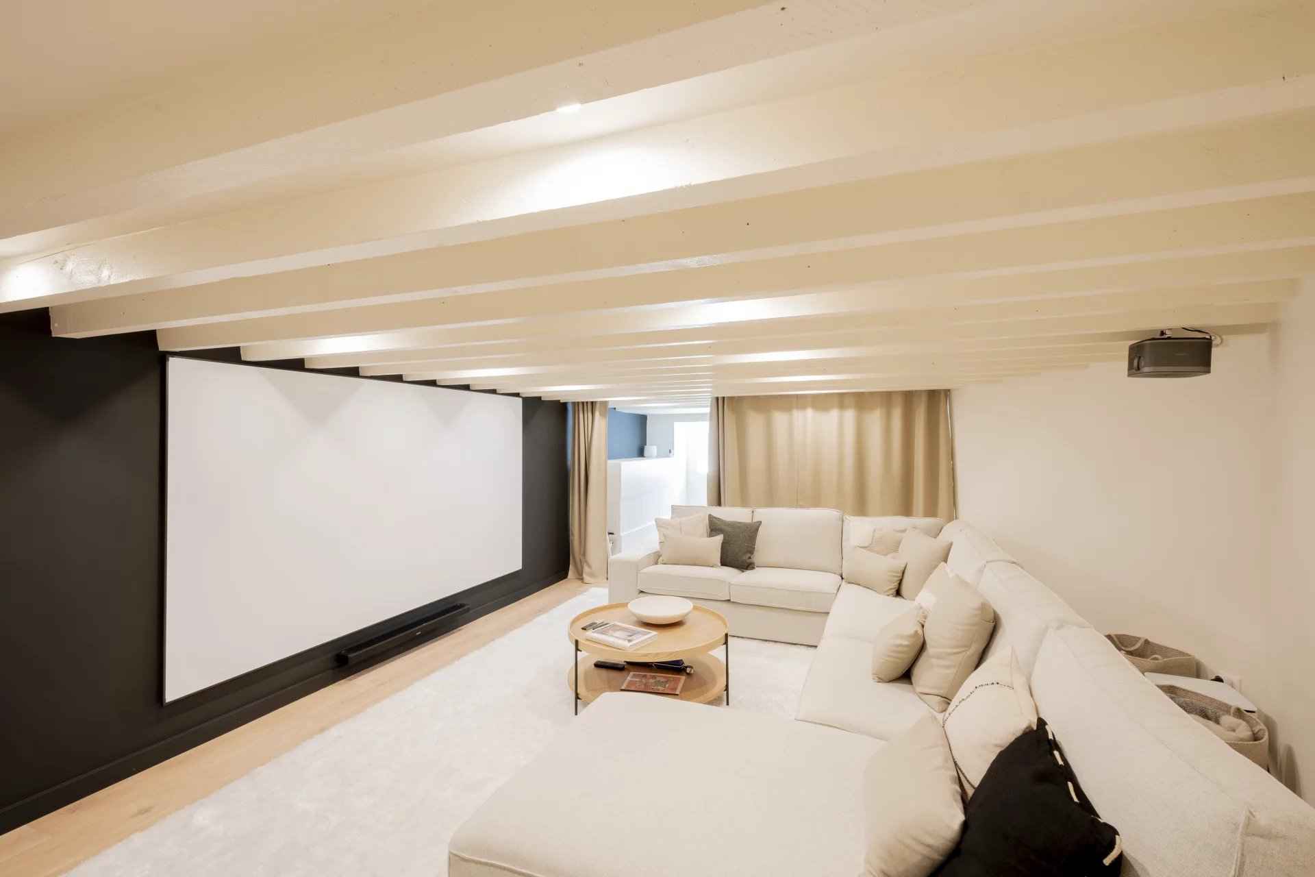 9a4452eaac8d70dc7bcf4f3c86f923bc 2ca7122845 1920 original - Attribut alt par défaut.