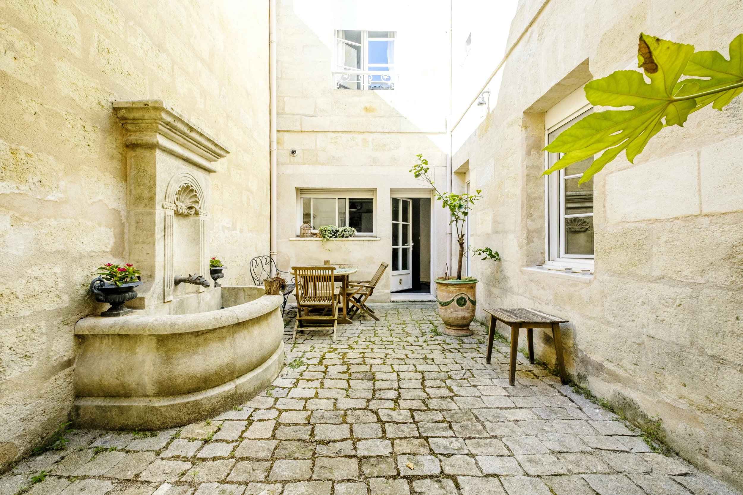 Maison à vendre de 209 m² Bordeaux Fondaudège