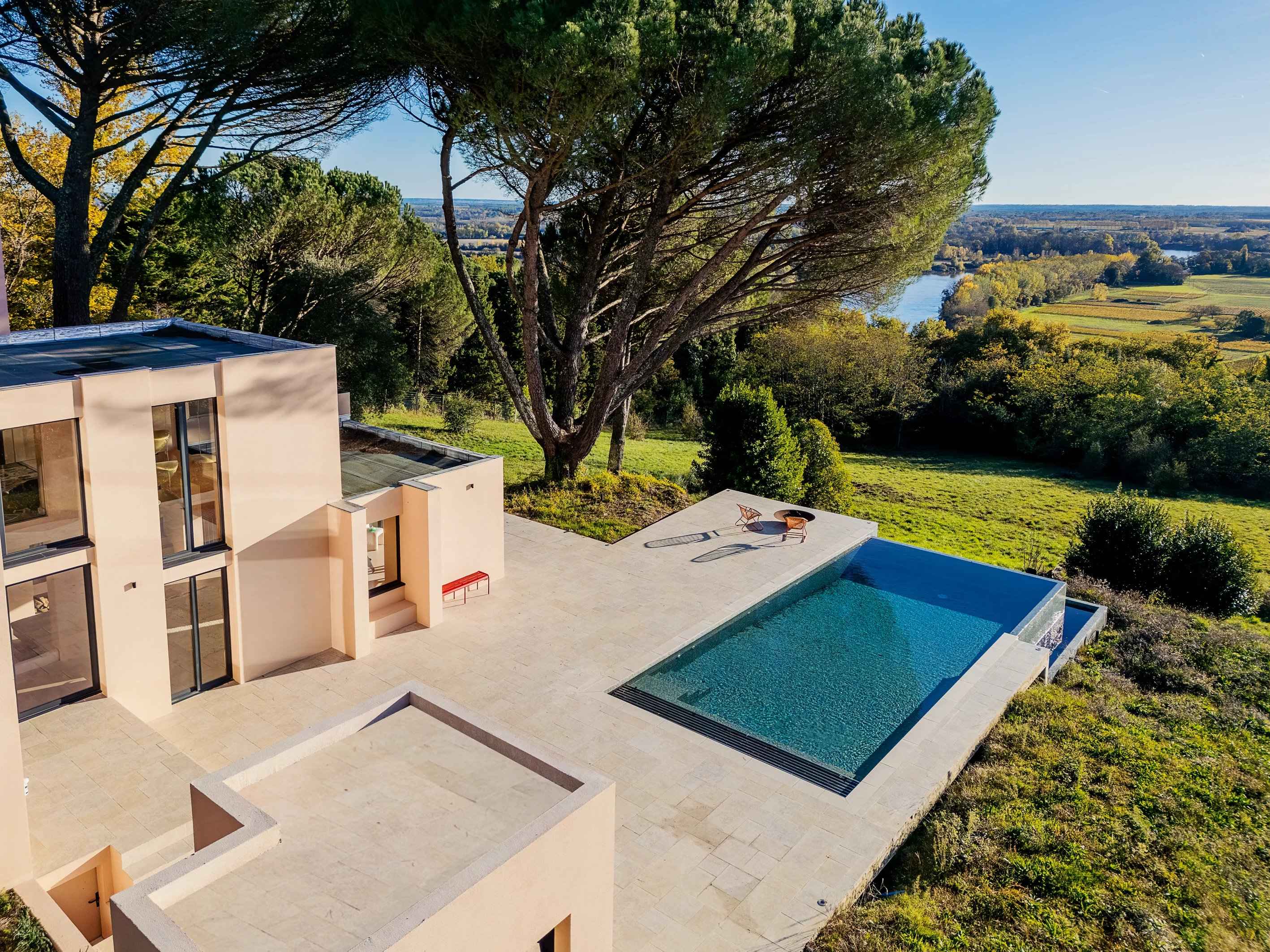 Maison à vendre de 390 m² Langoiran piscine
