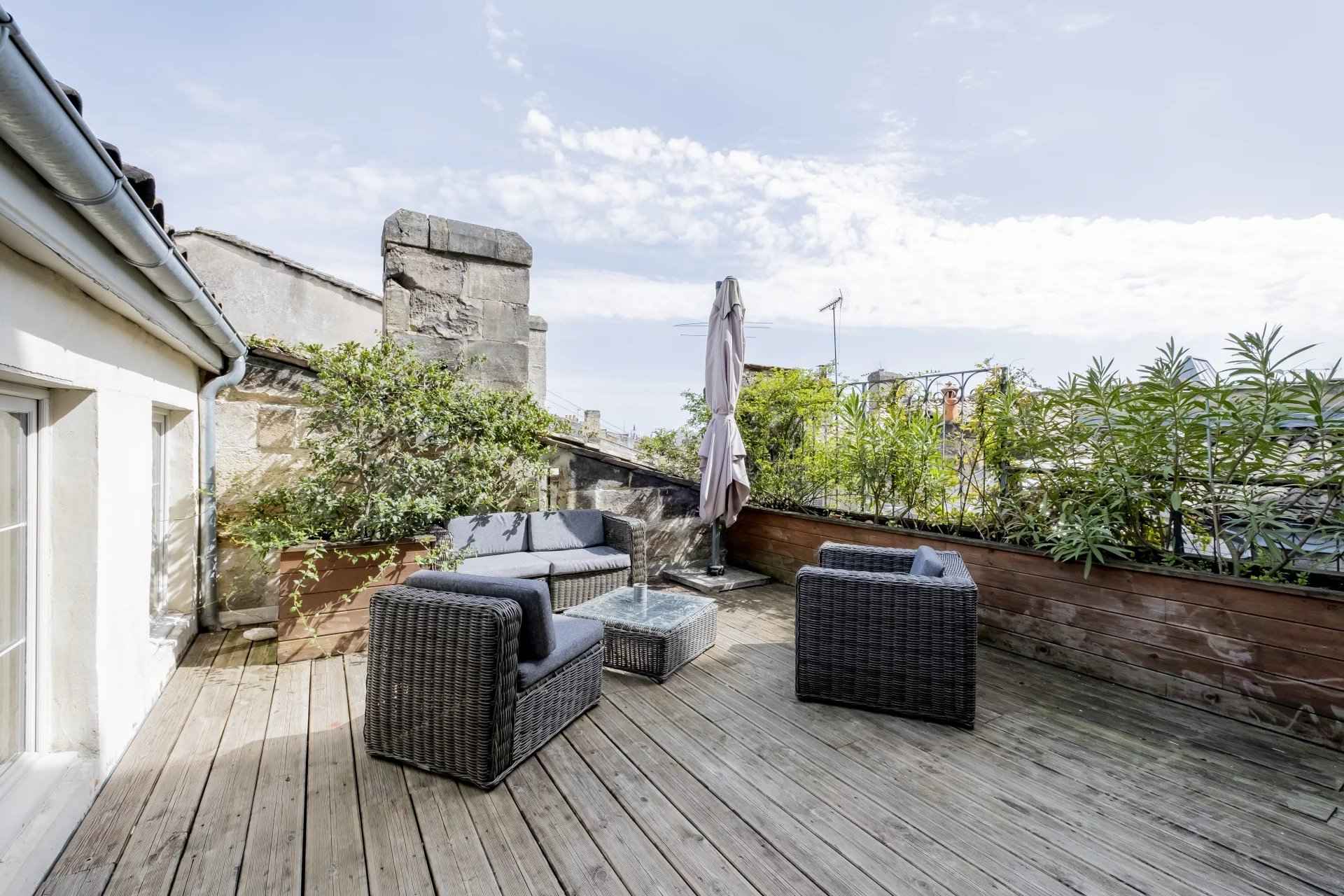 Appartement à vendre Bordeaux Saint Pierre terrasse 138 m2