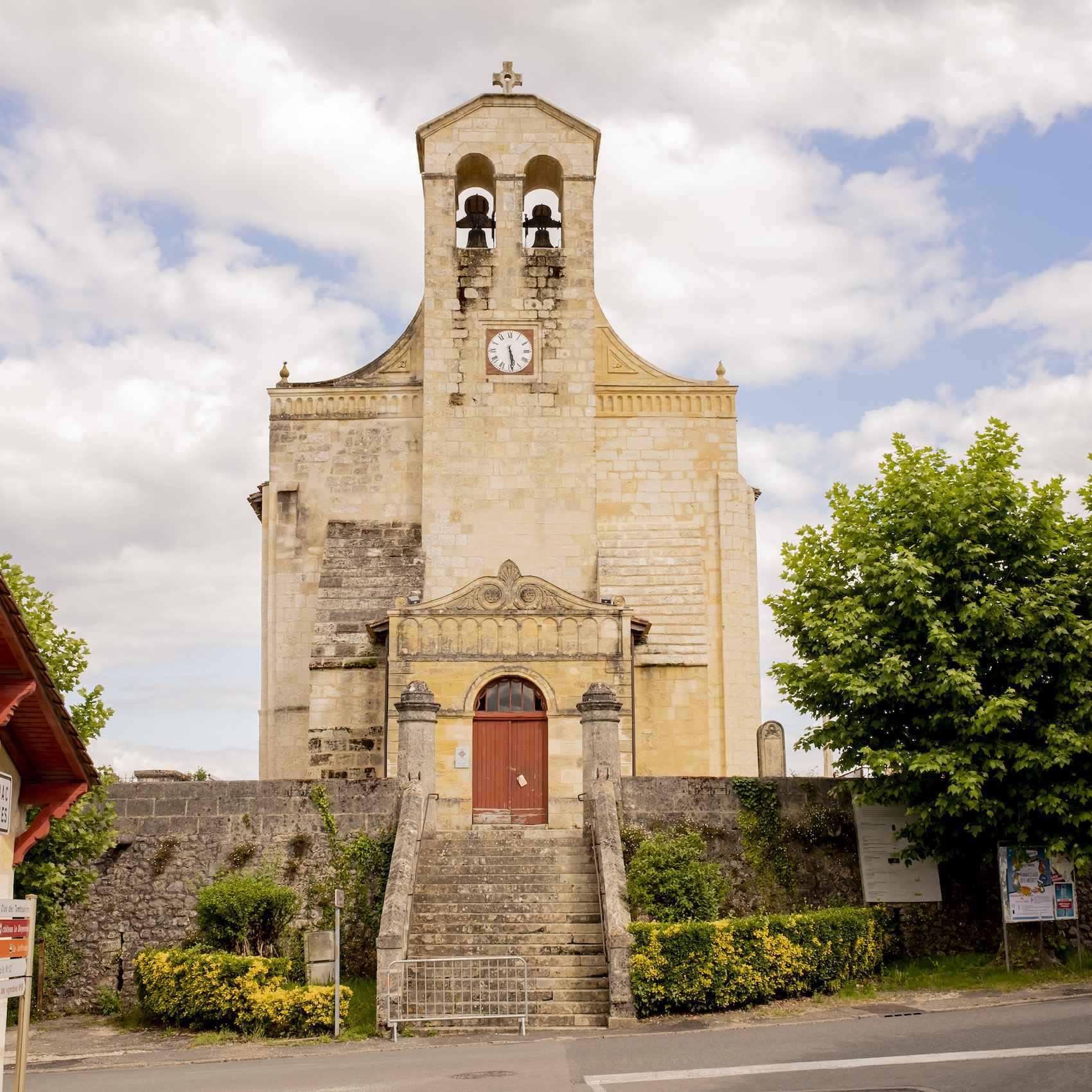 Saint%20caprais - Attribut alt par défaut.