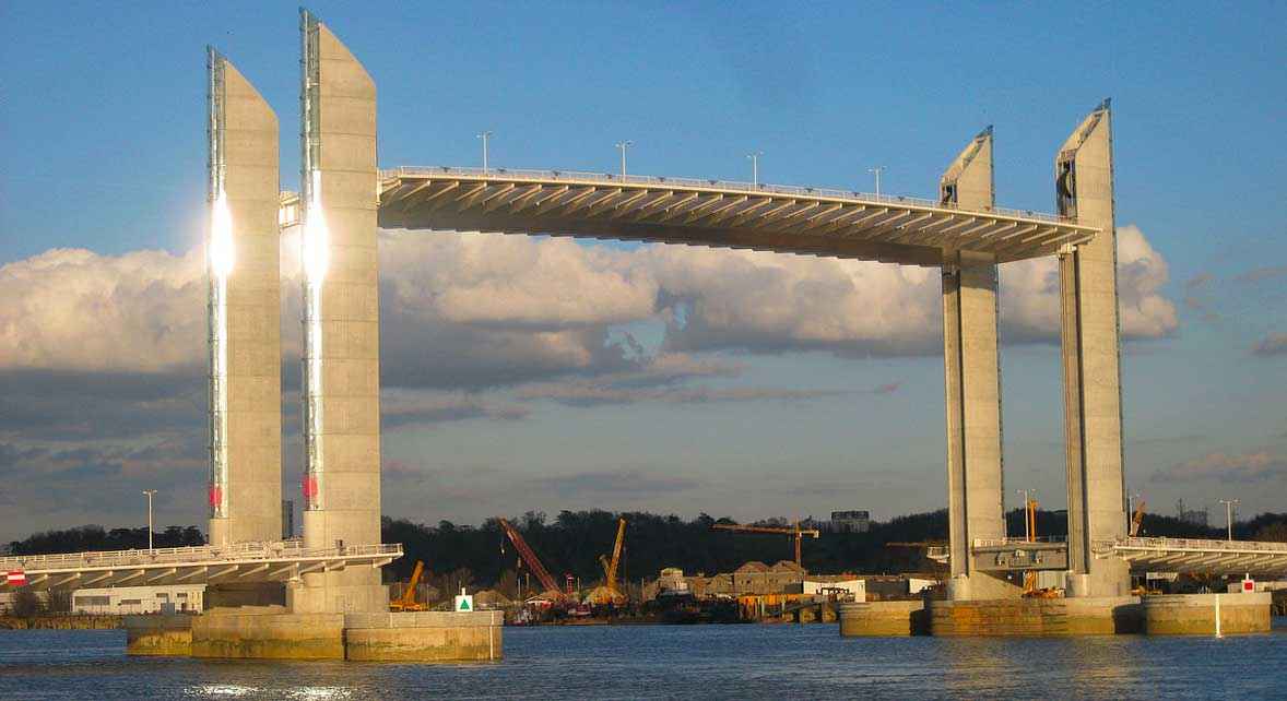 pont chaban delmas bordeaux