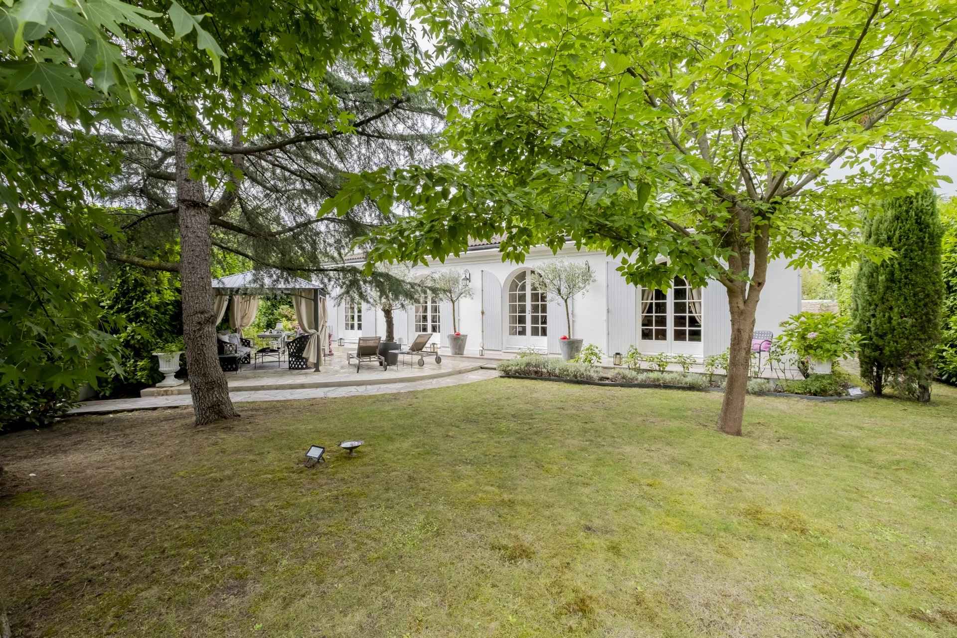 Maison à vendre de 180 m2 Bordeaux Caudéran