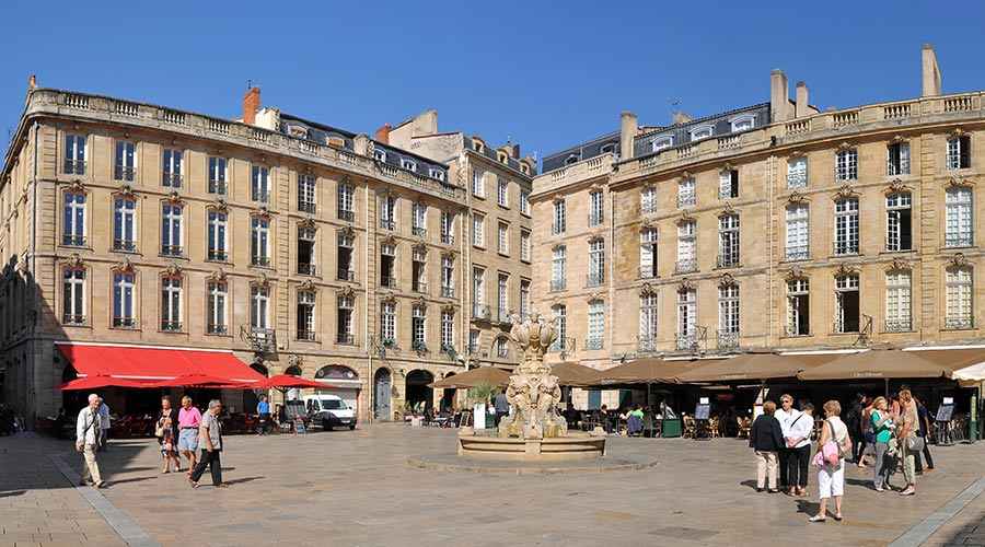 Place du Parlement à Bordeaux  