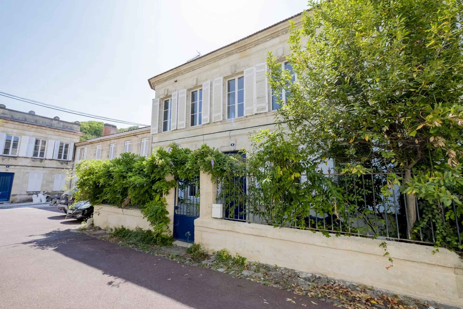 Maison à vendre de 172 m2 Bordeaux Palais Gallien